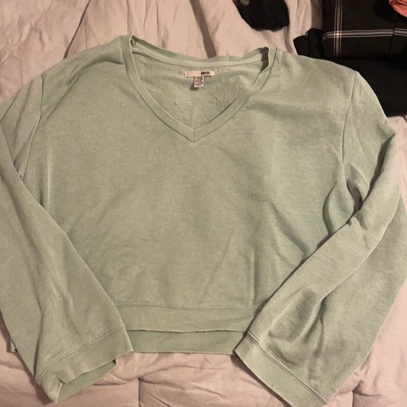 Amuse Society long sleeve crop top - Picture 2 of 3